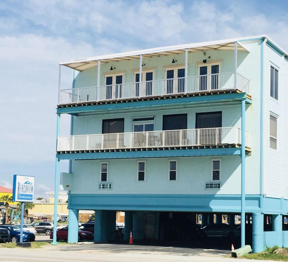 Budget Friendly Condo Perfect For A Romantic Getaway Within Walking Distance To The Beach! Gulf Shores Luaran gambar
