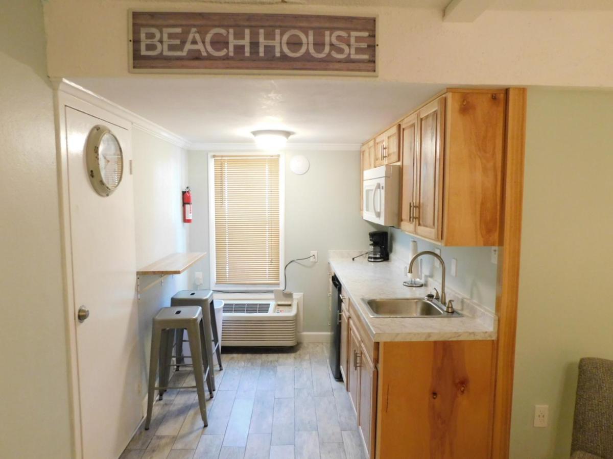 Budget Friendly Condo Perfect For A Romantic Getaway Within Walking Distance To The Beach! Gulf Shores Luaran gambar
