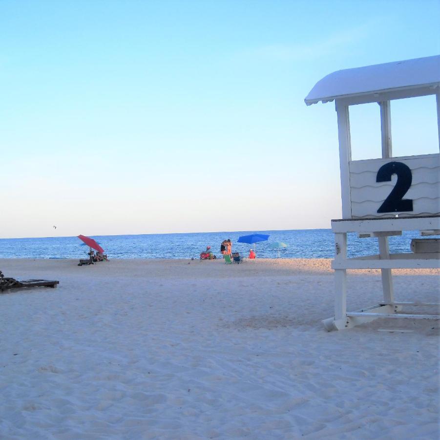 Budget Friendly Condo Perfect For A Romantic Getaway Within Walking Distance To The Beach! Gulf Shores Luaran gambar